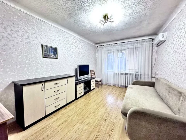 Apartment. Slavuta Street, Kyiv