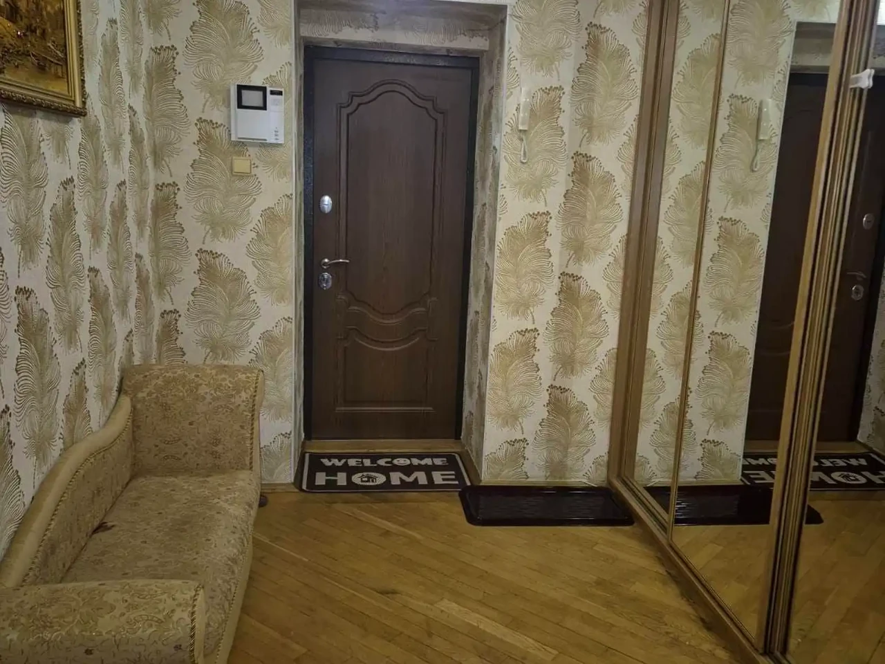 Сдается 2-комнатная квартира 59 м² на 15 этаже 18 этажного дома.