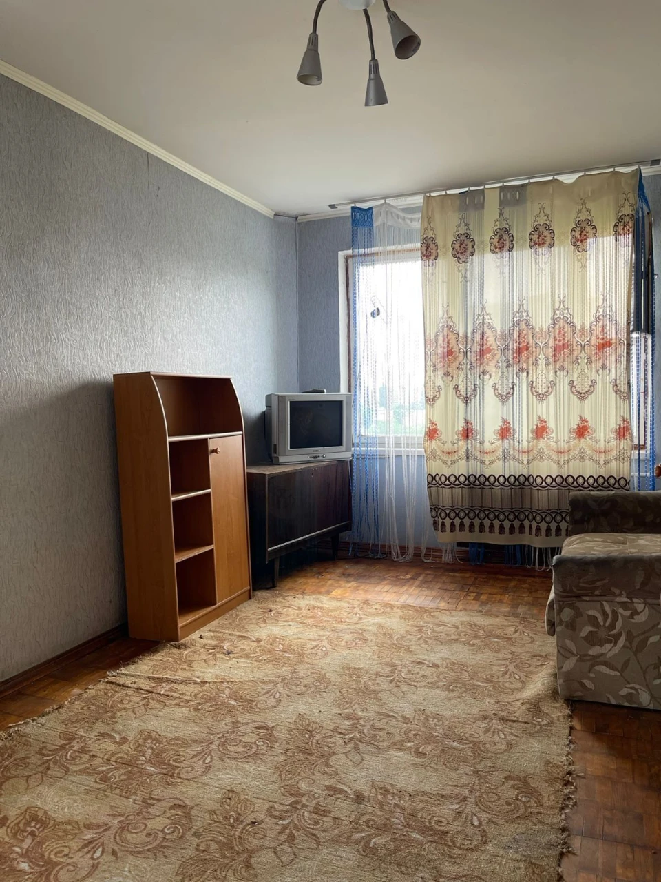 Продажа 3-комнатной квартиры на ул. Симиренка – просторная!