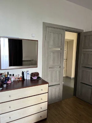 Sale of a 2-room "Stalin" apartment on Prospect L. Kadenyuk