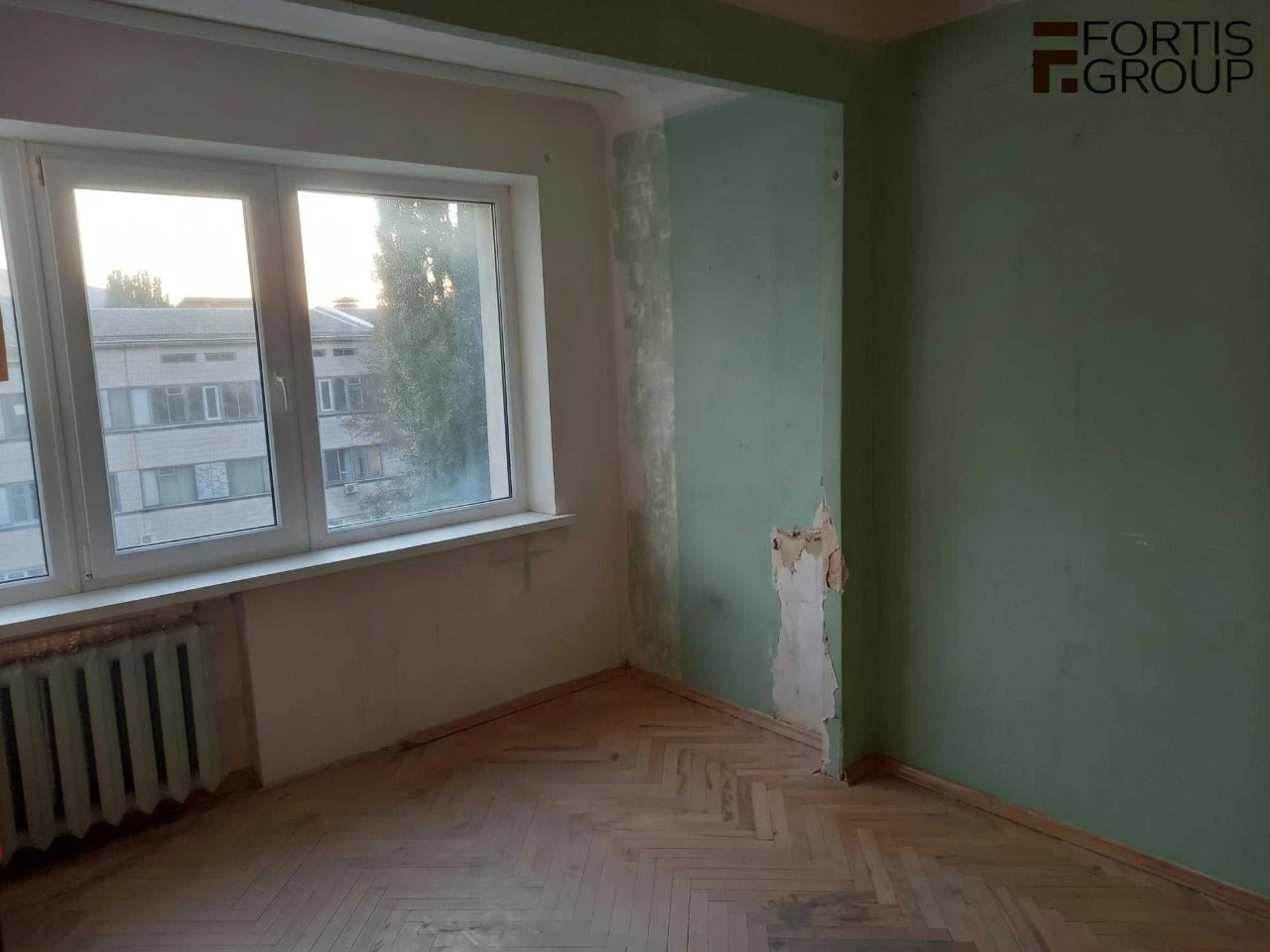 Продаж 1к квартири 43 кв. м на вул. Солом'янська 4/2