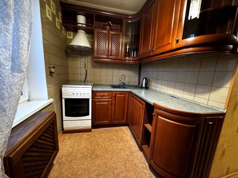 Квартира. Киев, улица Михаила Донца