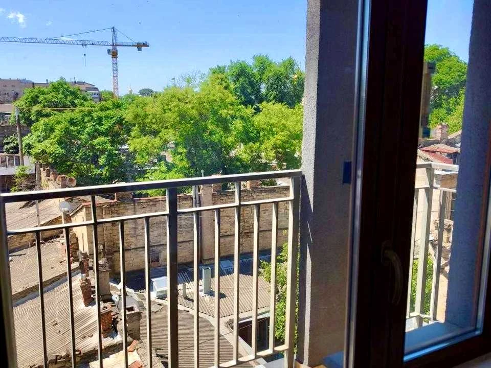 Квартира. Одесса, Большая Арнаутская улица.