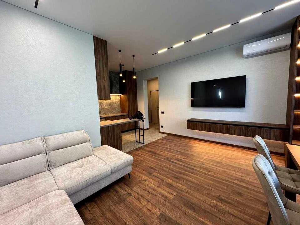 Apartment. Ivano-Frankivsk, Volvynetska st.
