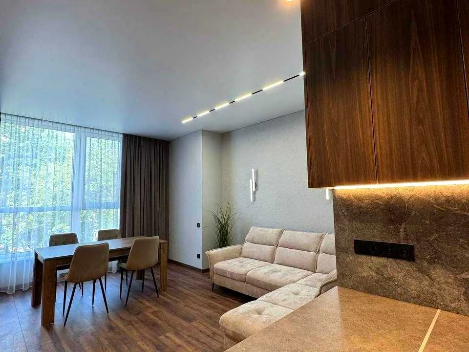 Apartment. Ivano-Frankivsk, Volvynetska st.