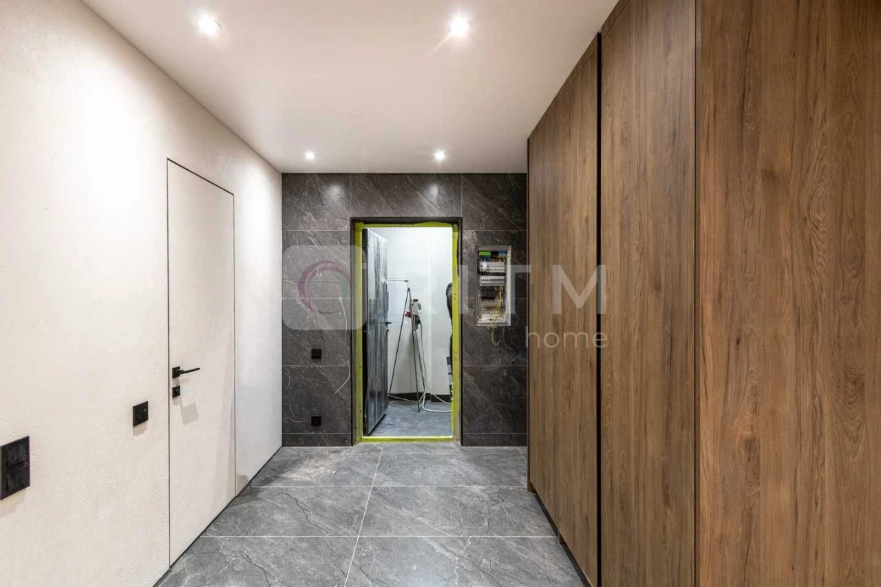 Продаж однокімнатної квартири з дизайнерським ремонтом в ЖК Manhattan UP