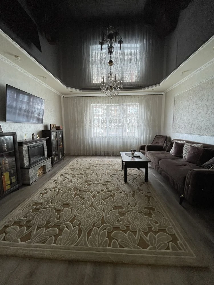 Sale of a 3-room apartment on an island