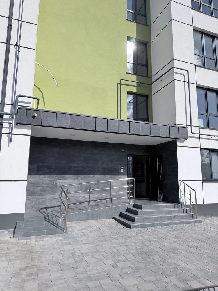 Смарт-квартира на Льонокомбінаті
