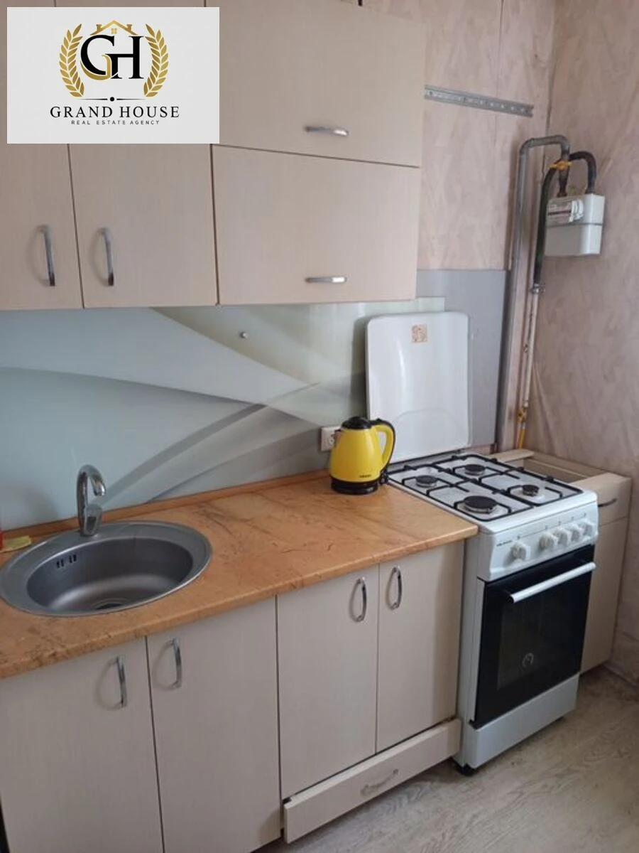 For Sale: One-room apartment, N. Mykolaivka district.