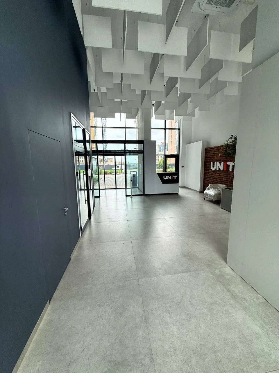 FOR SALE: 1-bedroom apartment in a new luxury building "UNIT"
