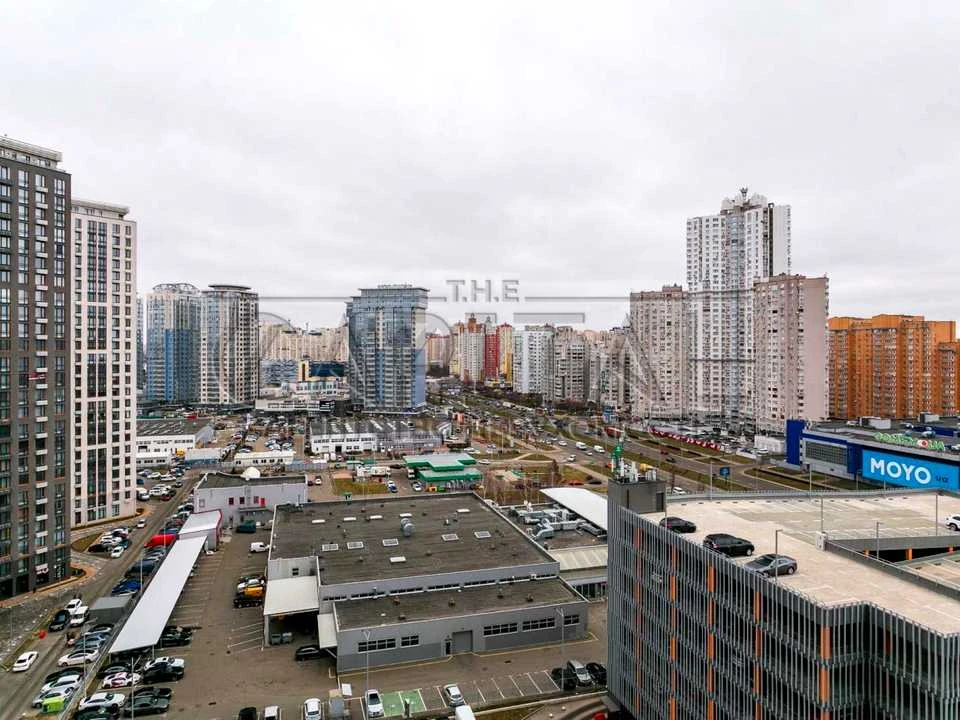 Квартира. Киев, Днепровская набережная ул.
