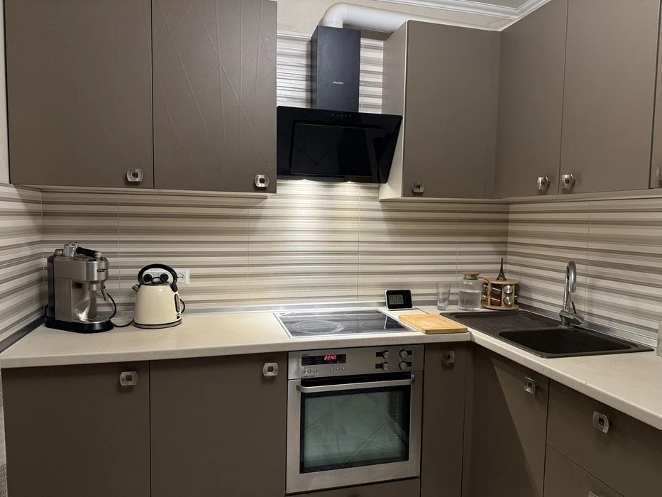 2-room apartment for sale/Poznyaki/Kniazhy Zaton St., 7/53
