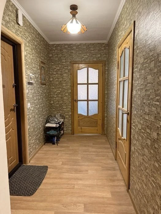 2-room apartment for sale/Poznyaki/Kniazhy Zaton St., 7/53