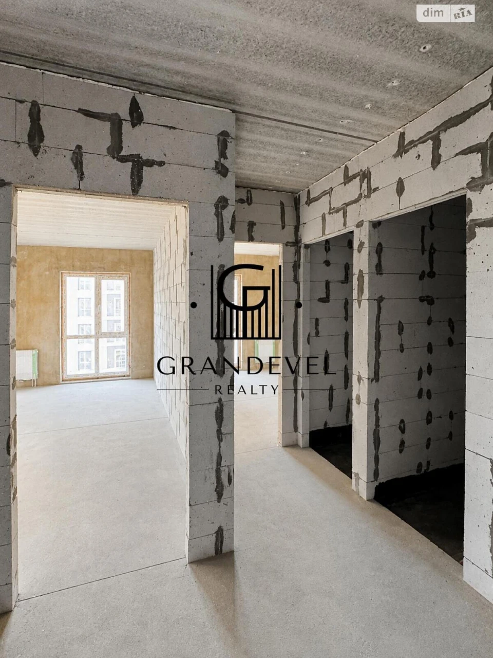 Apartment for Sale – Holosiiv