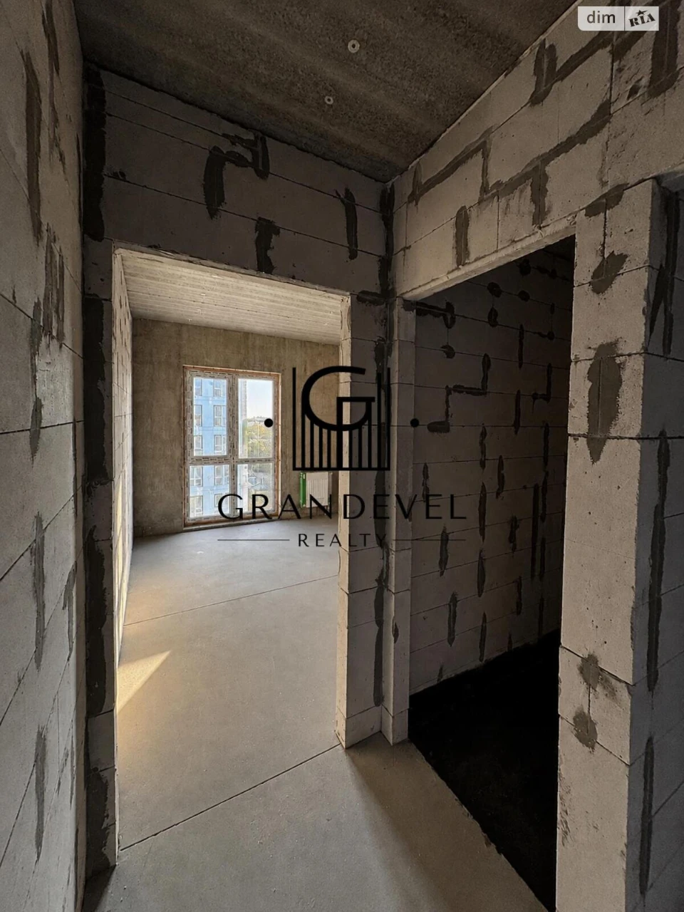 Apartment for Sale – Holosiiv