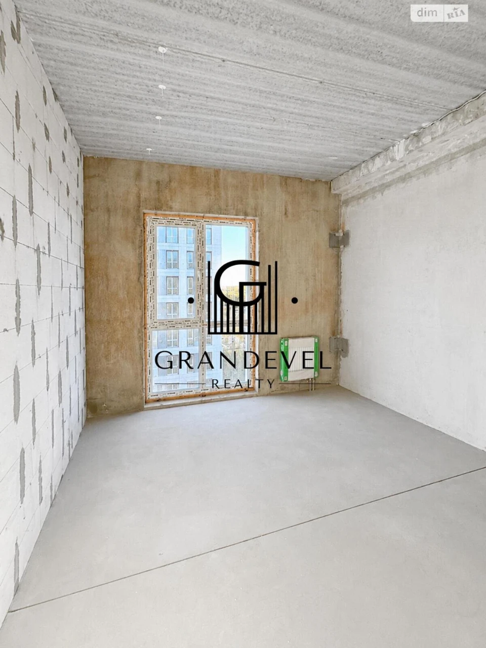 Apartment for Sale – Holosiiv