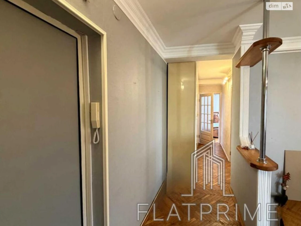 Apartment for Sale in Desnyansky