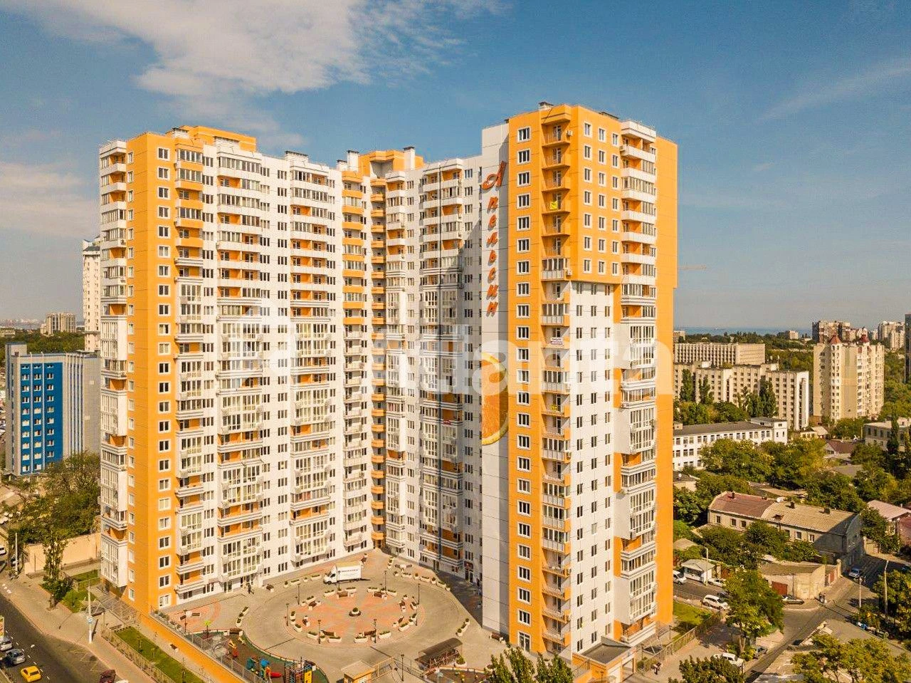 1-кімнатна квартира в зданому будинку, центр, залізничний вокзал