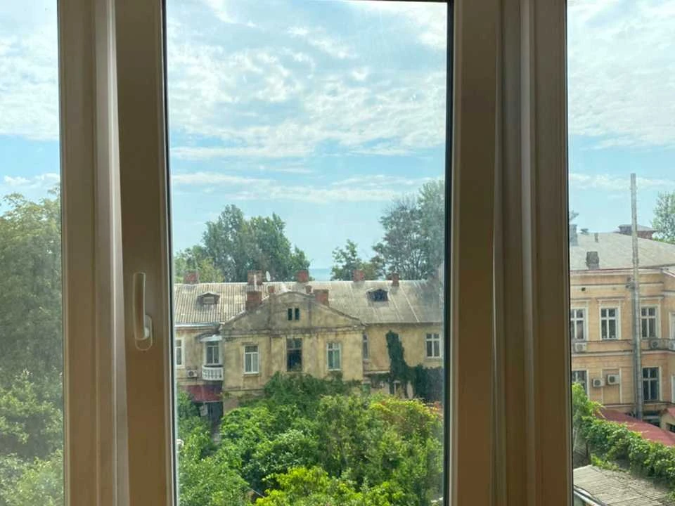 Квартира. Одеса, Обсерваторний проспект