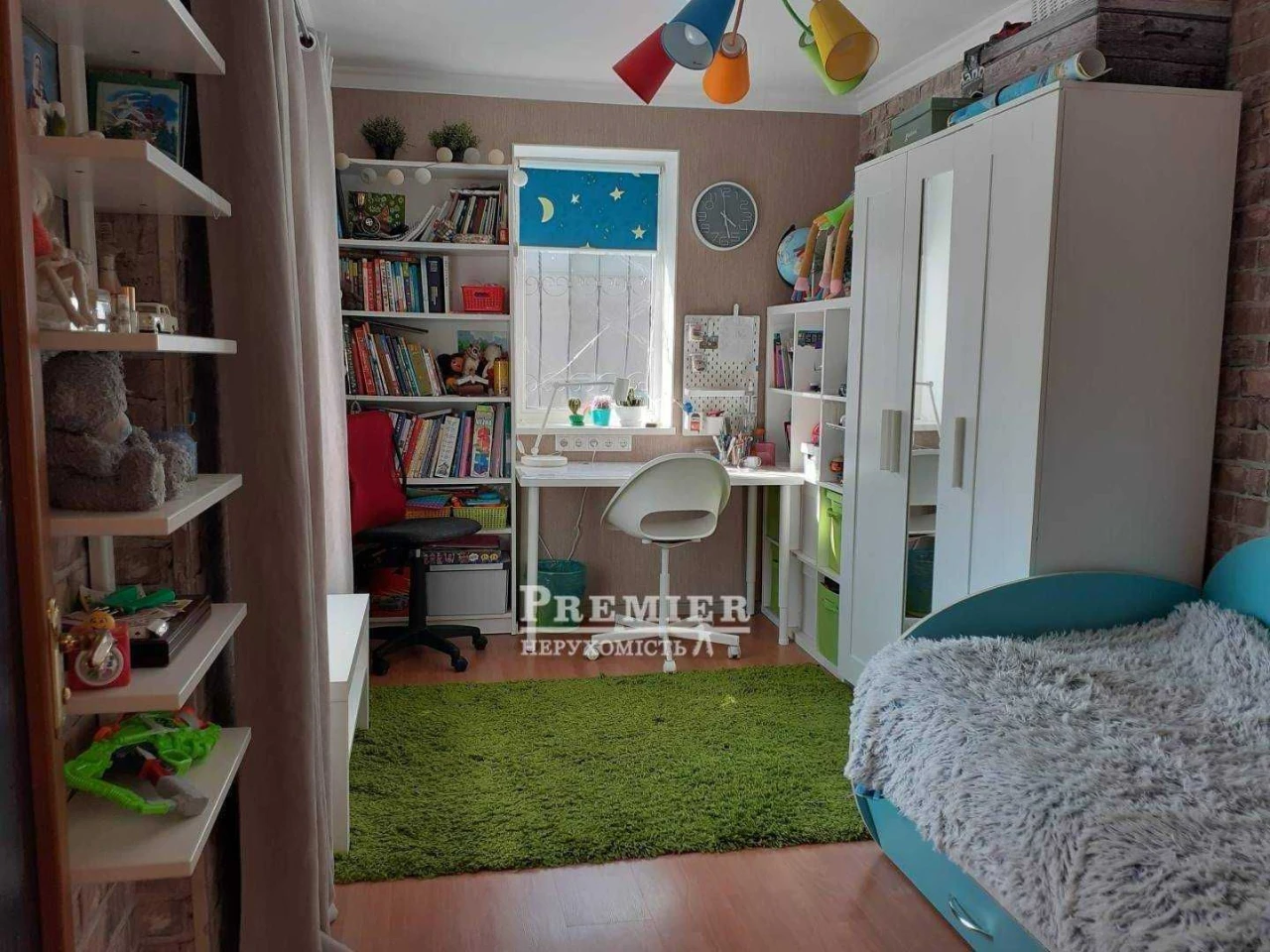 Two-Story House in Arkadia, Teniasto Posmitnogo 200 sq m