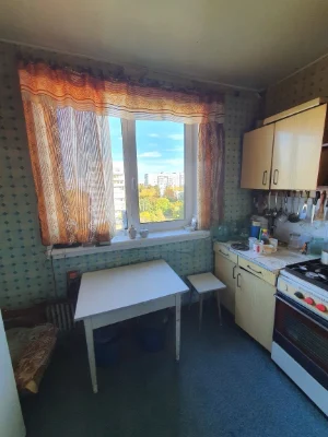 Продається трикімнатна квартира в Шевченково