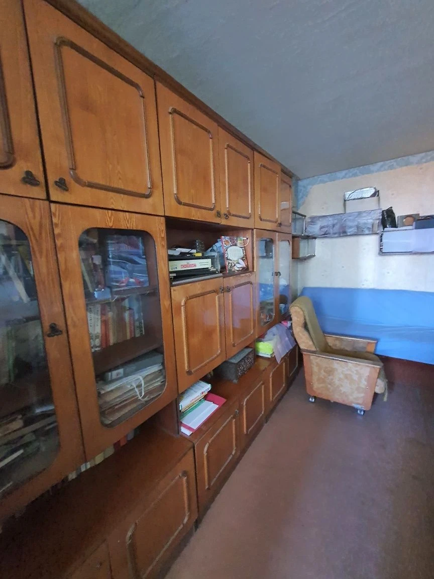 Продається трикімнатна квартира в Шевченково
