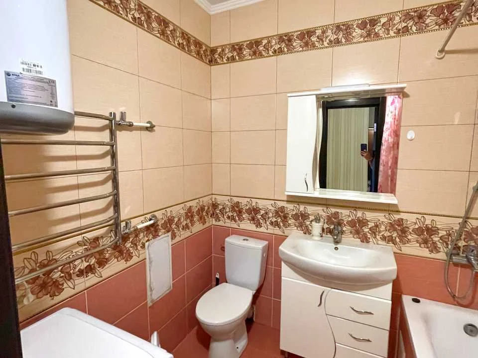 Apartment. Anna Akhmatova Street, Kyiv