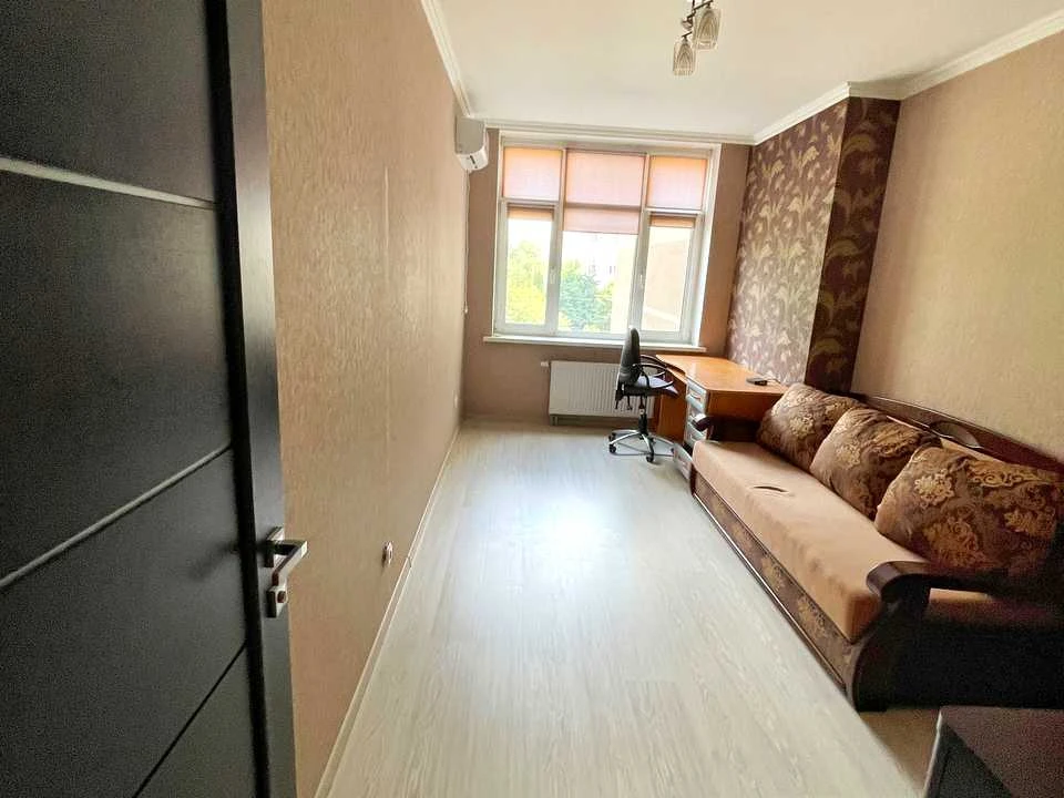 Apartment. Anna Akhmatova Street, Kyiv