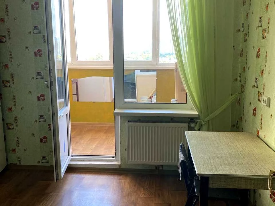 Квартира. Київ, Сергія Данченка вул.