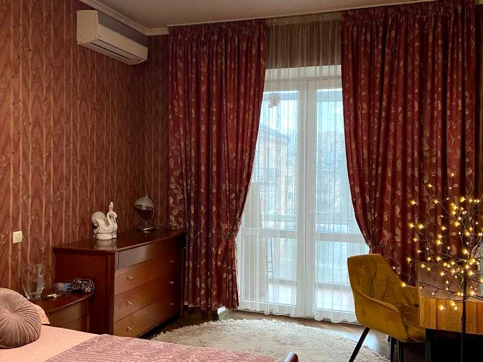 Apartment. Michael Boychuk Street, Kyiv
