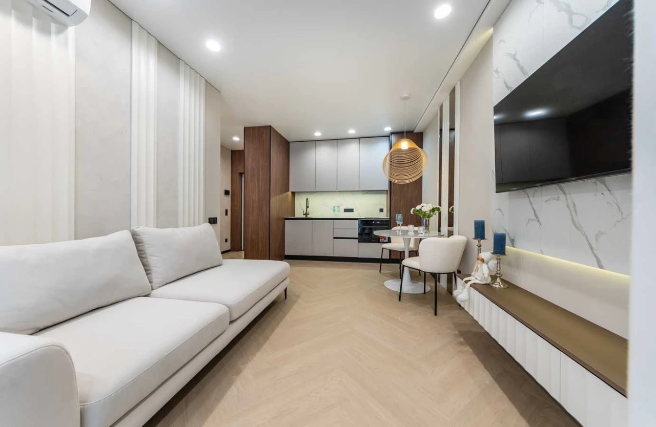 Sale of a 1-bedroom apartment 41 sq m, Maximovich Street