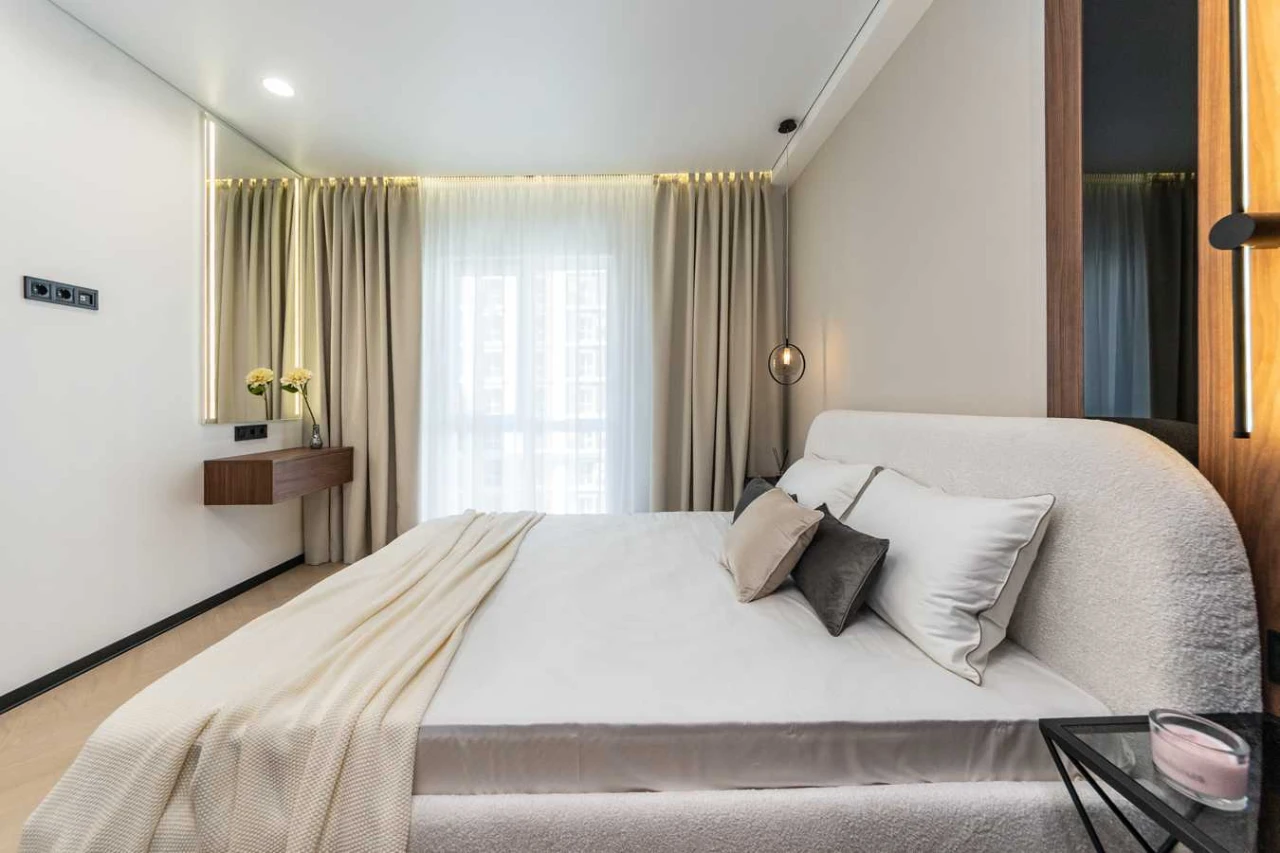 Sale of a 1-bedroom apartment 41 sq m, Maximovich Street