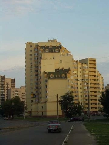 Продажа 2-комнатной квартиры 75 м², Тростянецкая ул., 49