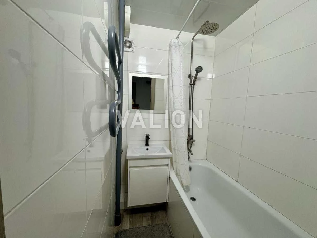 Продажа 1-комнатной квартиры 40 м², Светлицкого ул., 30/20