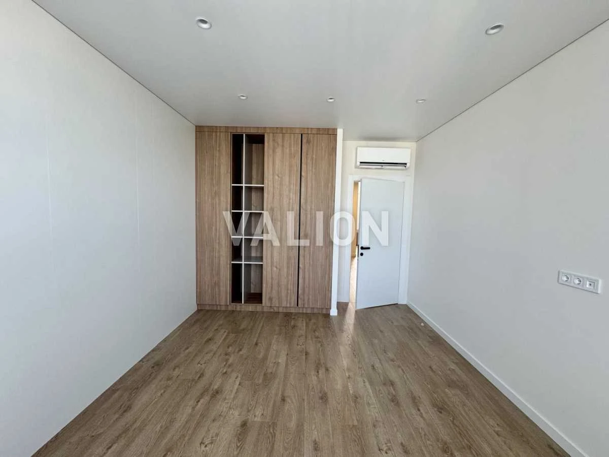 Продаж 2-кімнатного квартири 70 м², вулиця Івана Виговського, 10