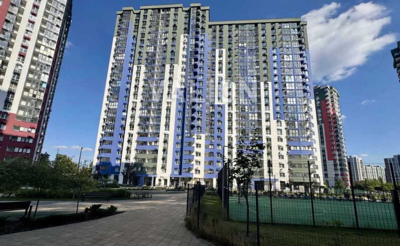 Продаж 2-кімнатного квартири 70 м², вулиця Івана Виговського, 10