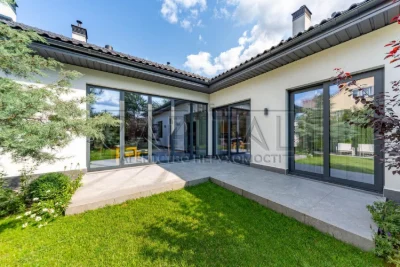 House for sale, Malynova Street, Nivky, Kyiv