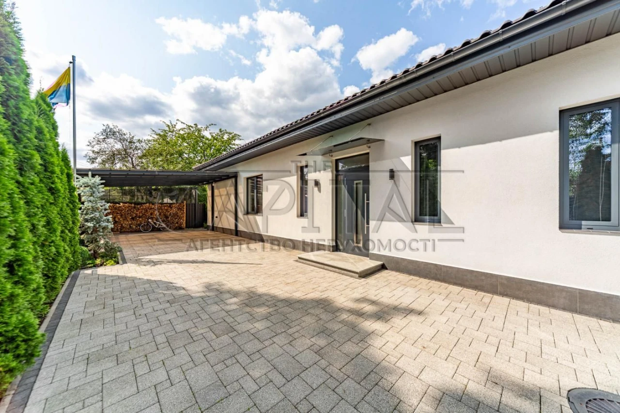 House for sale, Malynova Street, Nivky, Kyiv