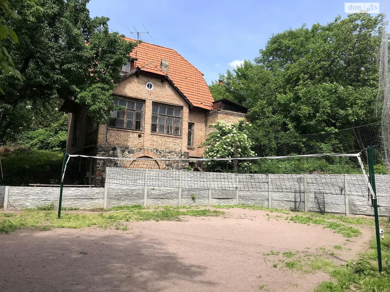 Продаж ділянки під житлову забудову в Печерську