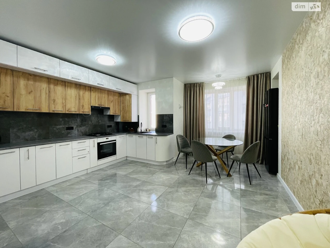Apartment for Sale - Pasichna