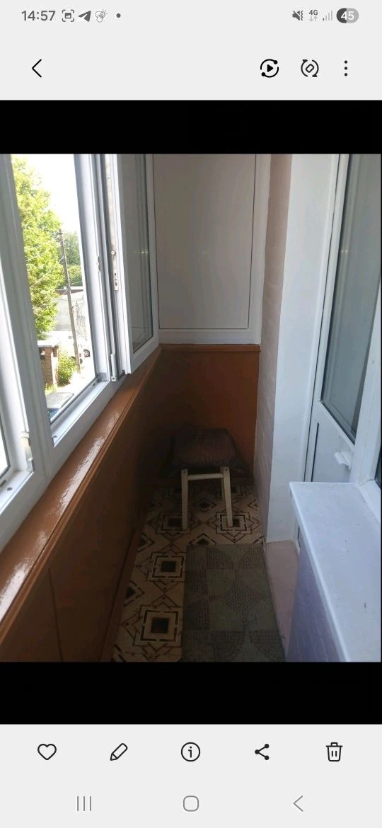 FOR SALE: 2 room apartment on Velika Berdishcha Street