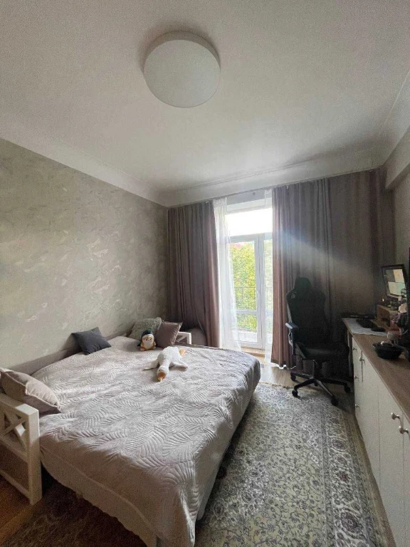 Apartment with major renovation in the Derzhprom Naukova area
