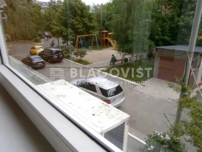 Квартира. Київ, Юрківська вул.