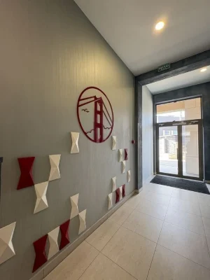Nivki 3 min Beresteysky 67, San Francisco residential complex. 99 meters Villa