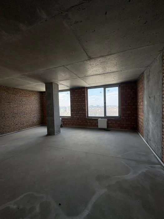 Nivki 3 min Beresteysky 67, San Francisco residential complex. 99 meters Villa