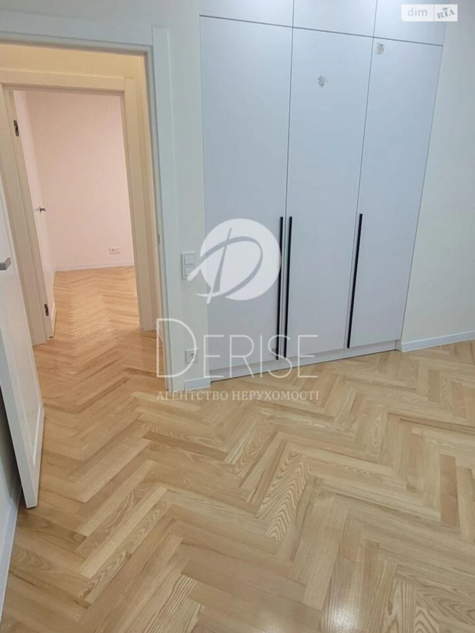 Apartment for Sale - Шевchenkivsky District