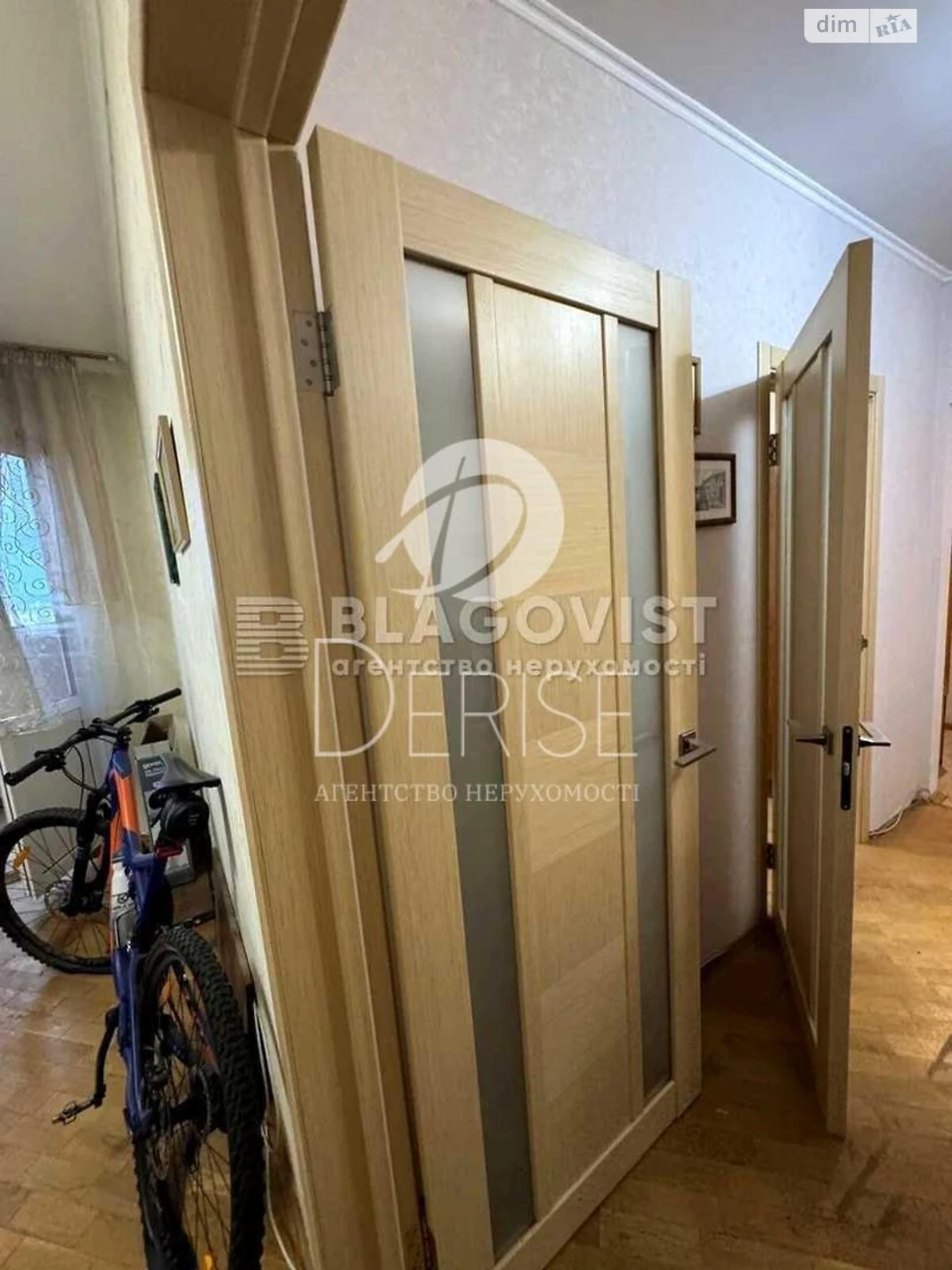 Apartment for Sale: Podilskiy