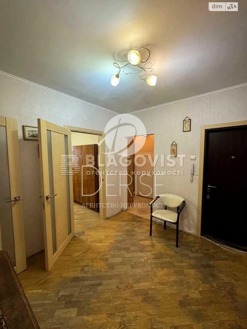 Apartment for Sale: Podilskiy