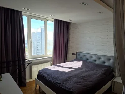 Apartment. Дніprovska naberezhna, вул.