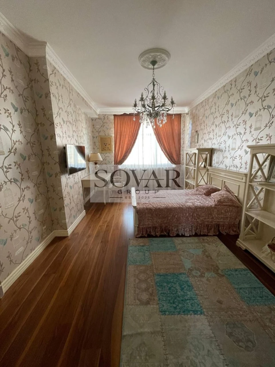 Продажа 4-комнатной квартиры на улице Антоновича, 103